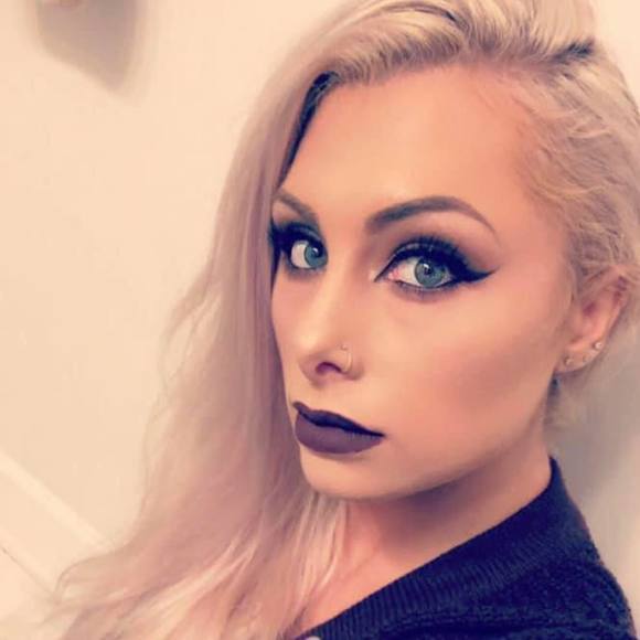 Meet your Posher, Shannin - Picture 1 of 1